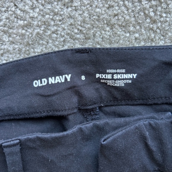 High-Waisted Pixie Skinny Ankle Pants - Old Navy - Picture 8 of 9